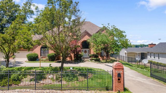 2647 Lake Shore Drive, Niles, MI 49120