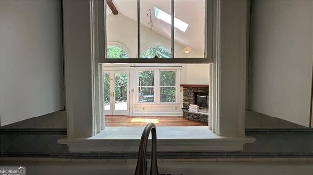 284 Lakeview Avenue NE, Atlanta, GA 30305