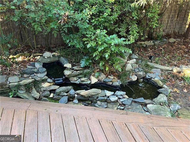 284 Lakeview Avenue NE, Atlanta, GA 30305