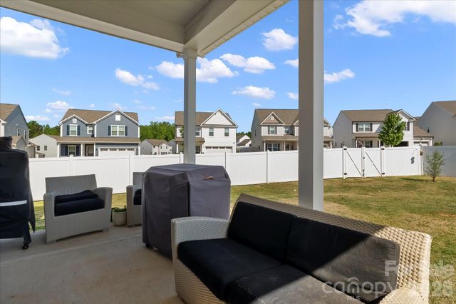 174 Parkmont Drive, Troutman, NC 28166