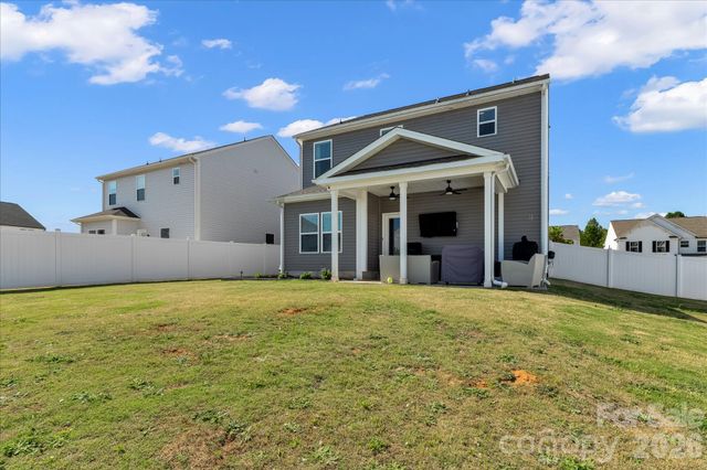 174 Parkmont Drive, Troutman, NC 28166