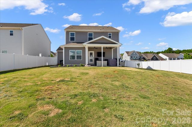 174 Parkmont Drive, Troutman, NC 28166