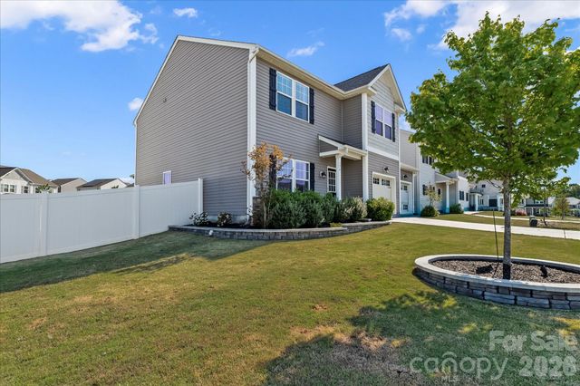 174 Parkmont Drive, Troutman, NC 28166