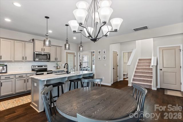 174 Parkmont Drive, Troutman, NC 28166