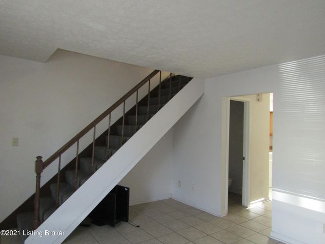 114 E Ashland Ave 114, Louisville, KY 40214