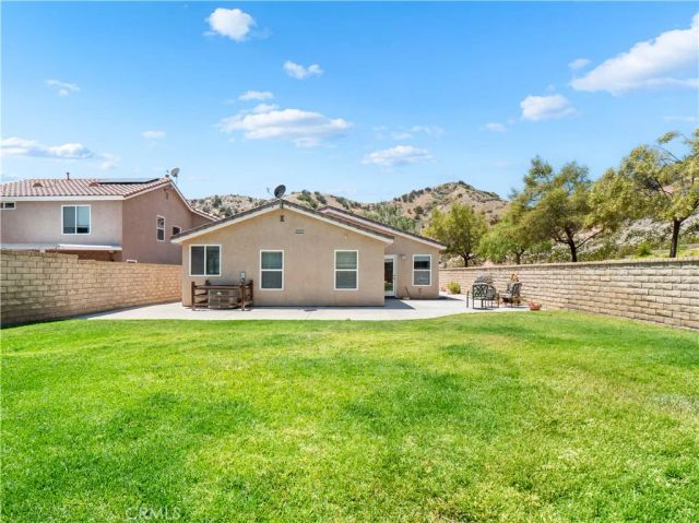 29890 Berkshire, Castaic, CA 91384