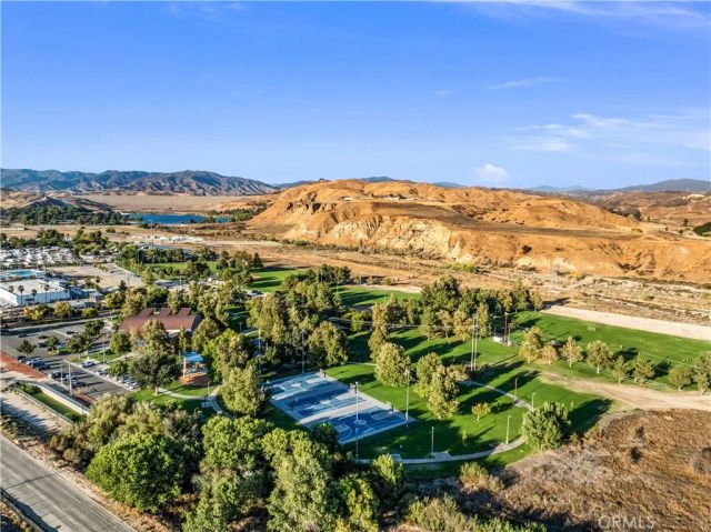 29890 Berkshire, Castaic, CA 91384