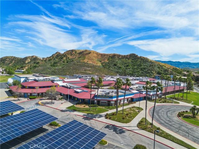 29890 Berkshire, Castaic, CA 91384