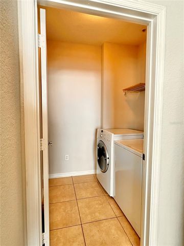 2334 GRAND CENTRAL PARKWAY 1, Orlando, FL 32839