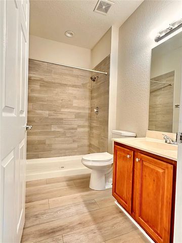 2334 GRAND CENTRAL PARKWAY 1, Orlando, FL 32839