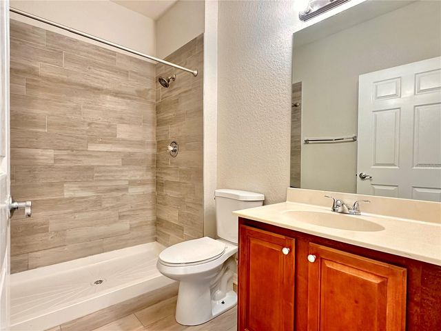 2334 GRAND CENTRAL PARKWAY 1, Orlando, FL 32839