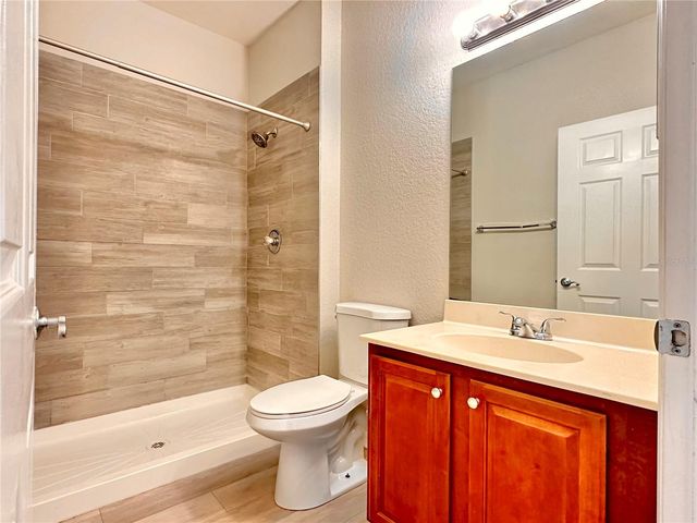 2334 GRAND CENTRAL PARKWAY 1, Orlando, FL 32839