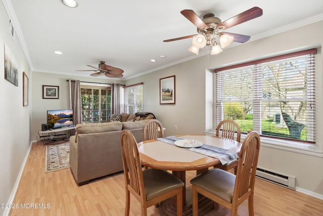 8 Marlow Avenue, Manchester, NJ 08759