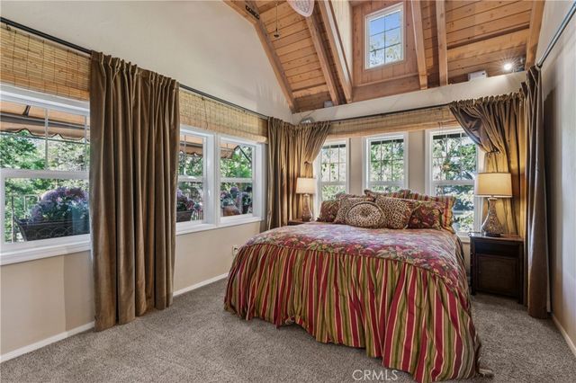 234 Crest Circle, Lake Arrowhead, CA 92352