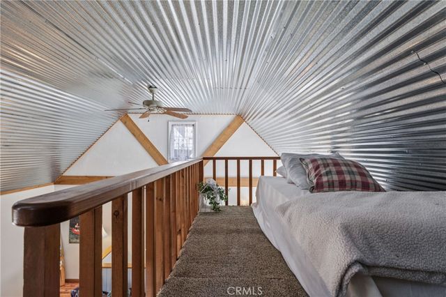 234 Crest Circle, Lake Arrowhead, CA 92352
