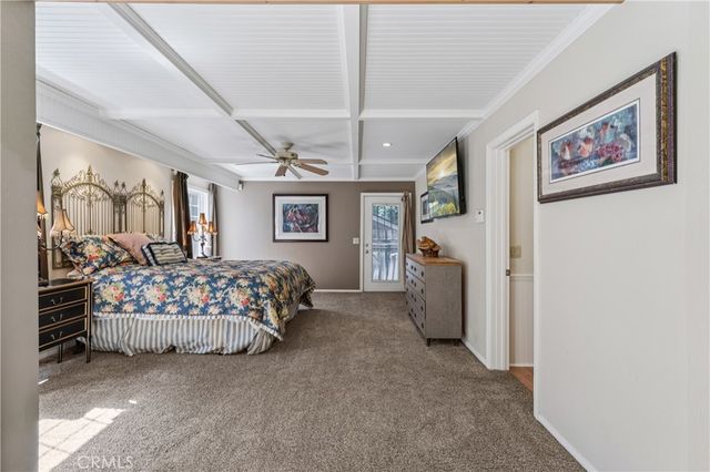234 Crest Circle, Lake Arrowhead, CA 92352
