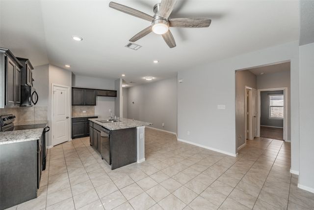 9316 Herringbone Drive, Fort Worth, TX 76131