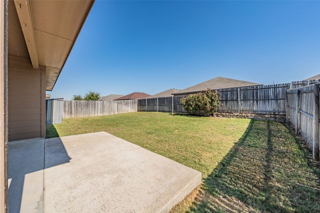 9316 Herringbone Drive, Fort Worth, TX 76131