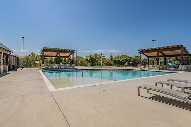 9316 Herringbone Drive, Fort Worth, TX 76131