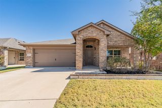 9316 Herringbone Drive, Fort Worth, TX 76131