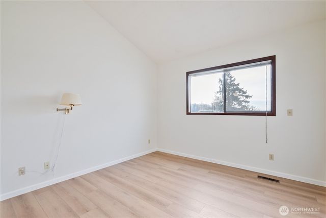 1205 Holly Street, Kelso, WA 98626