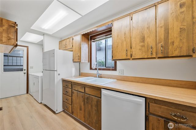 1205 Holly Street, Kelso, WA 98626