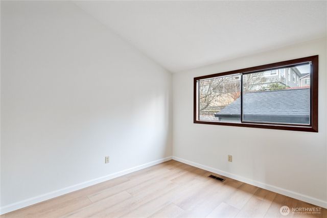1205 Holly Street, Kelso, WA 98626