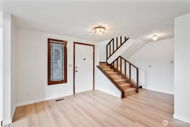 1205 Holly Street, Kelso, WA 98626