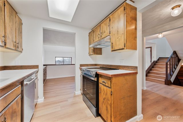 1205 Holly Street, Kelso, WA 98626