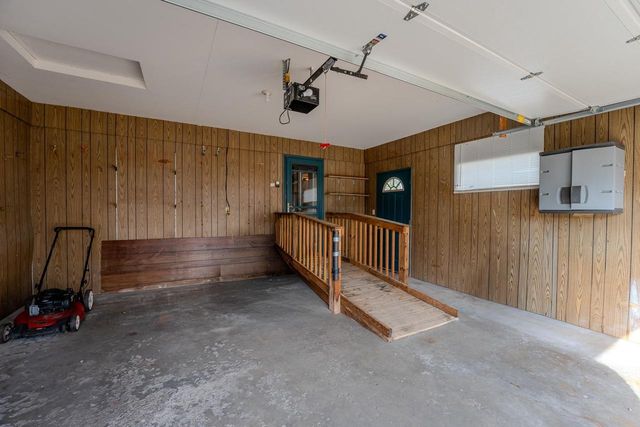 914 S 14TH AVENUE, Wausau, WI 54401