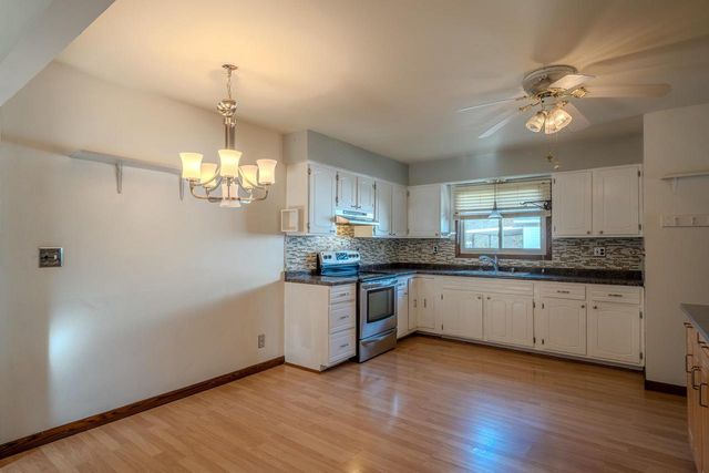 914 S 14TH AVENUE, Wausau, WI 54401