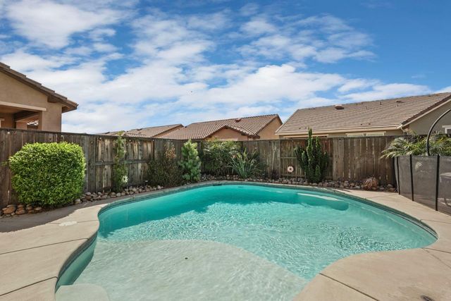 208 Isabella Dr, Lodi, CA 95240