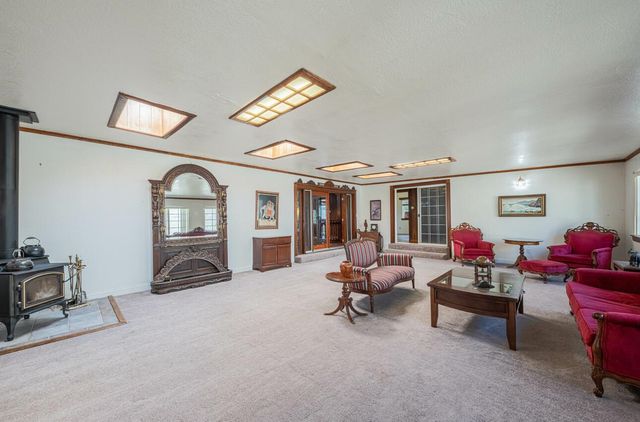 17945 Pesante Road, Salinas, CA 93907