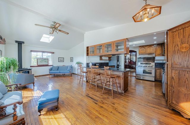 17945 Pesante Road, Salinas, CA 93907