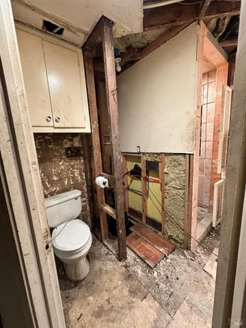 805 Cazadero Hwy, Cazadero, CA 95421