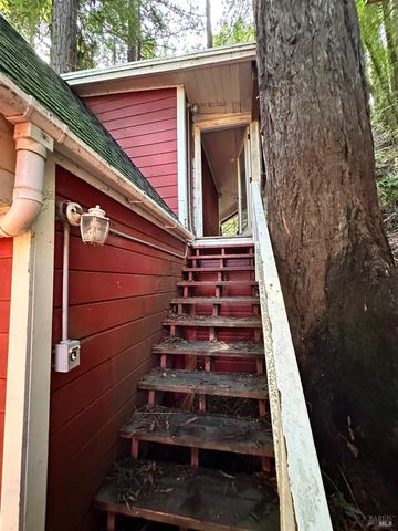 805 Cazadero Hwy, Cazadero, CA 95421