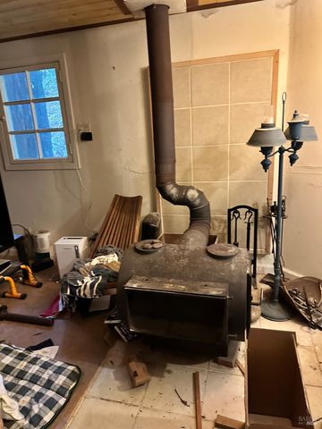 805 Cazadero Hwy, Cazadero, CA 95421