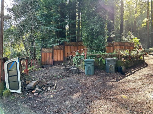 805 Cazadero Hwy, Cazadero, CA 95421