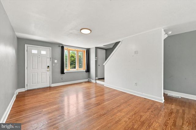 1095 N ACADEMY AVE, Glenolden, PA 19036