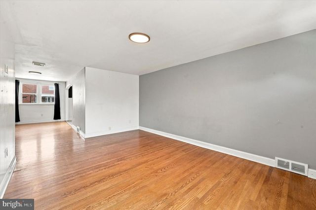 1095 N ACADEMY AVE, Glenolden, PA 19036