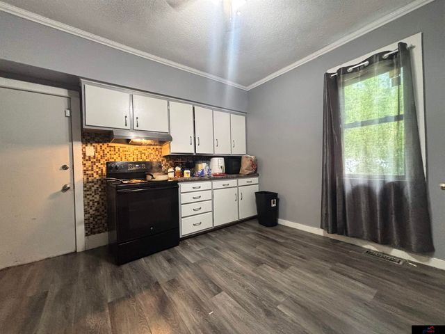 5406 N 24 Street, Omaha, NE 68110