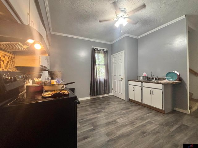 5406 N 24 Street, Omaha, NE 68110