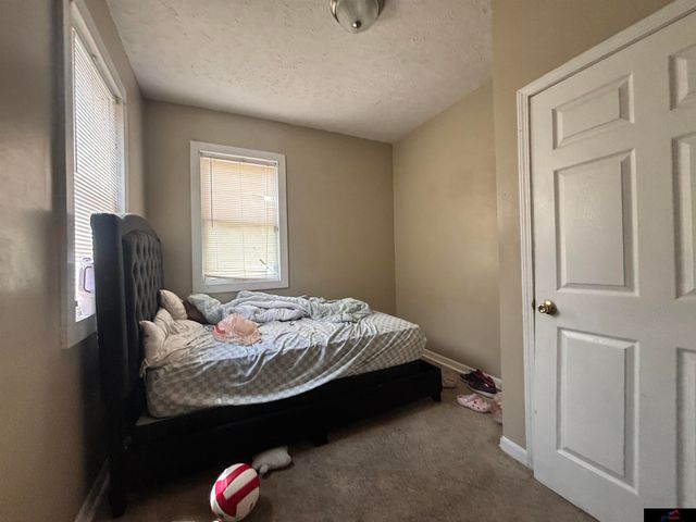 5406 N 24 Street, Omaha, NE 68110