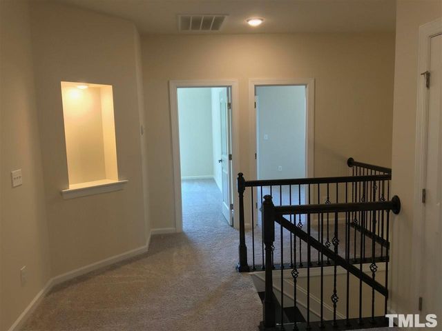 1907 Blue Jay Point, Apex, NC 27502