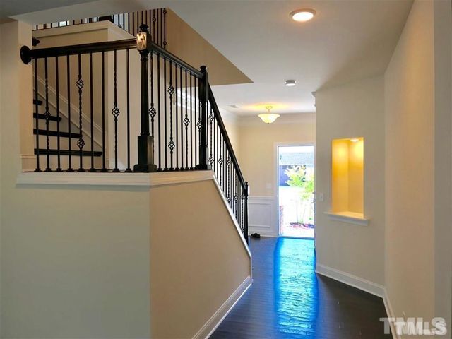 1907 Blue Jay Point, Apex, NC 27502