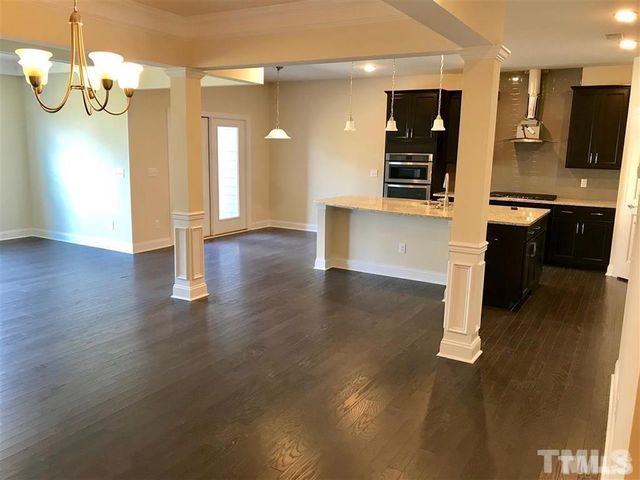 1907 Blue Jay Point, Apex, NC 27502