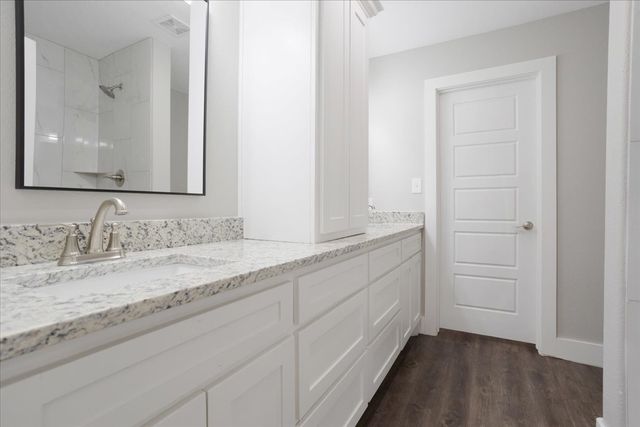 521 Gates Street A&B, Bonham, TX 75418