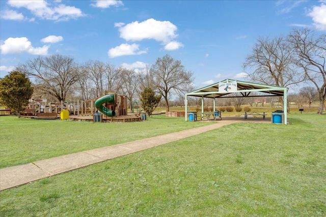 521 Gates Street A&B, Bonham, TX 75418