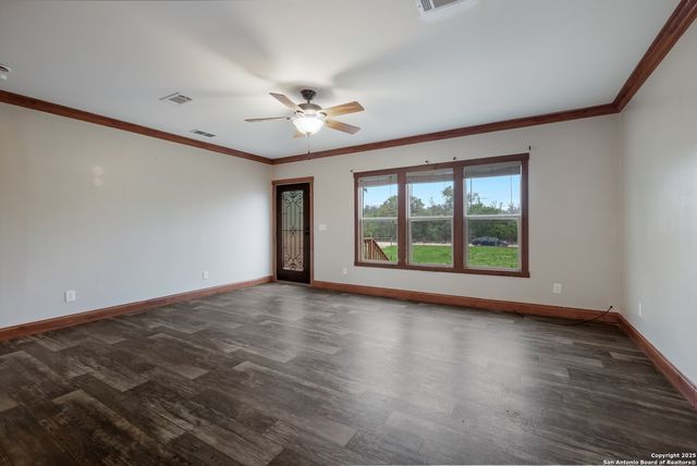 384 Adcock, Poteet, TX 78065
