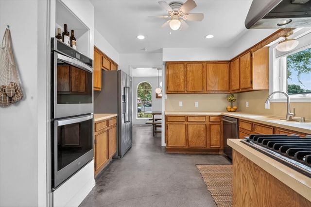 6134 Rena Street, Houston, TX 77092
